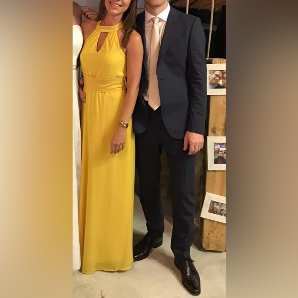 STUNNING Veneno en la Piel Yellow Maxi Dress - Picture 2 of 5